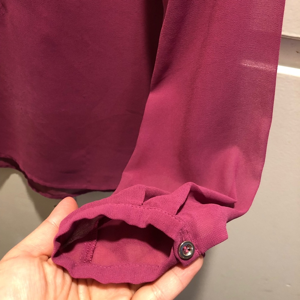 Bebe - Picture 3 of 5